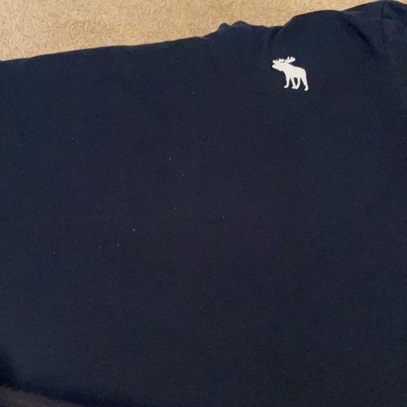 Abercrombie kids navy blue T-shirt size 7-8 - Picture 4 of 6